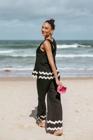 Taliah Tunic Top – Black