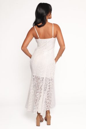 Varia Lace Maxi Dress – White
