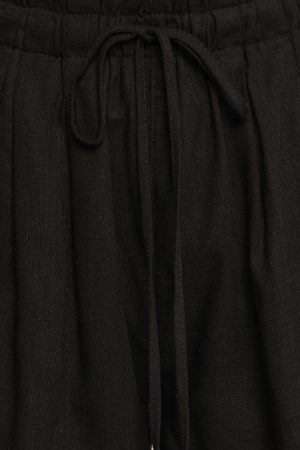 Wanda Shorts – Black