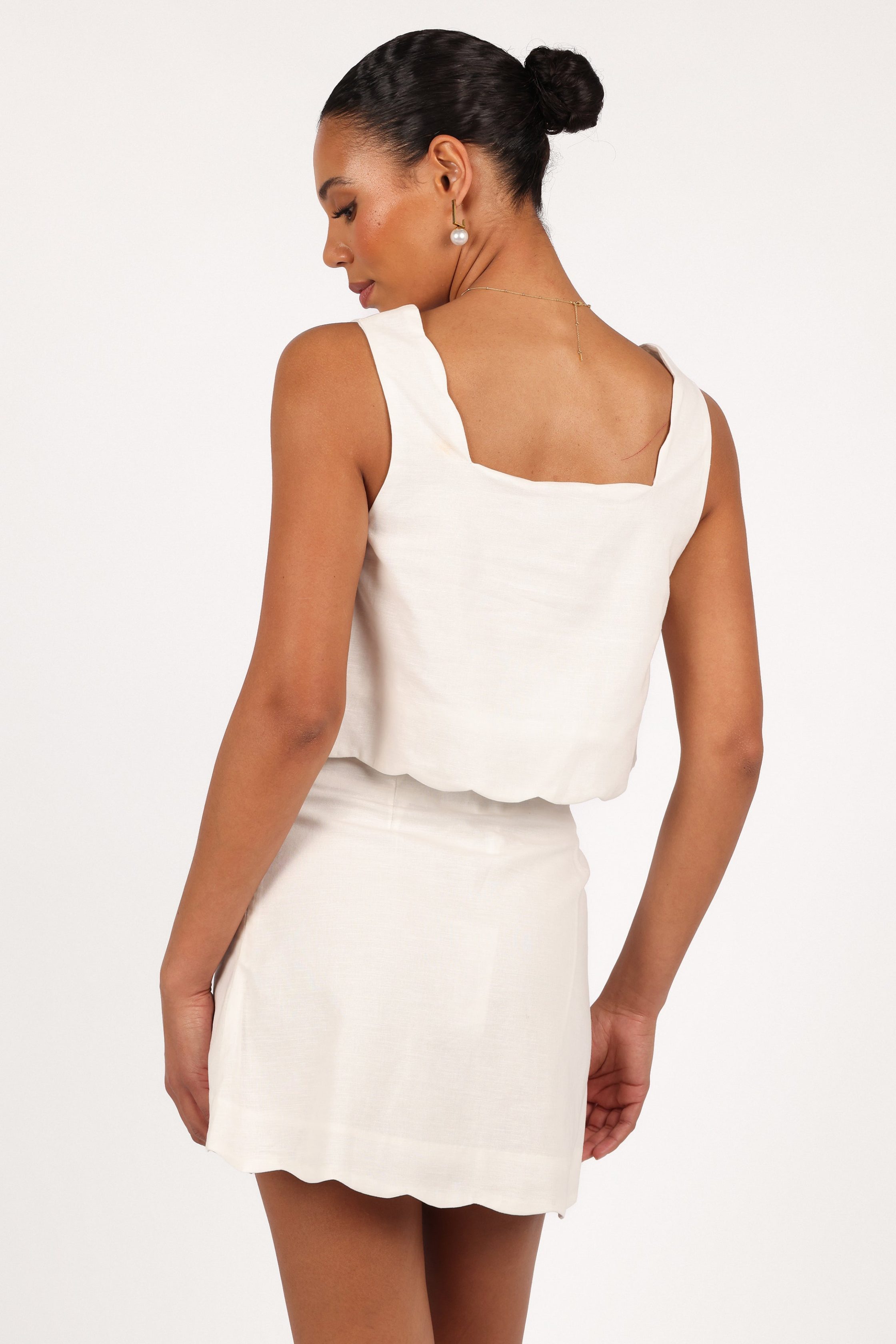 WendieScallopedMiniSkirt-CloudWhite_WendieScallopedTop-CloudWhite13_2c69c6fc-ec92-48aa-8a13-6e6584fe0181-6