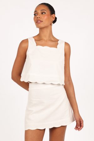 Wendie Scalloped Mini Skirt – Cloud White