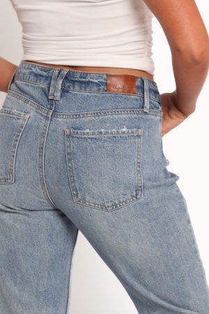 Willa High Rise Straight Leg Jeans – Rogue