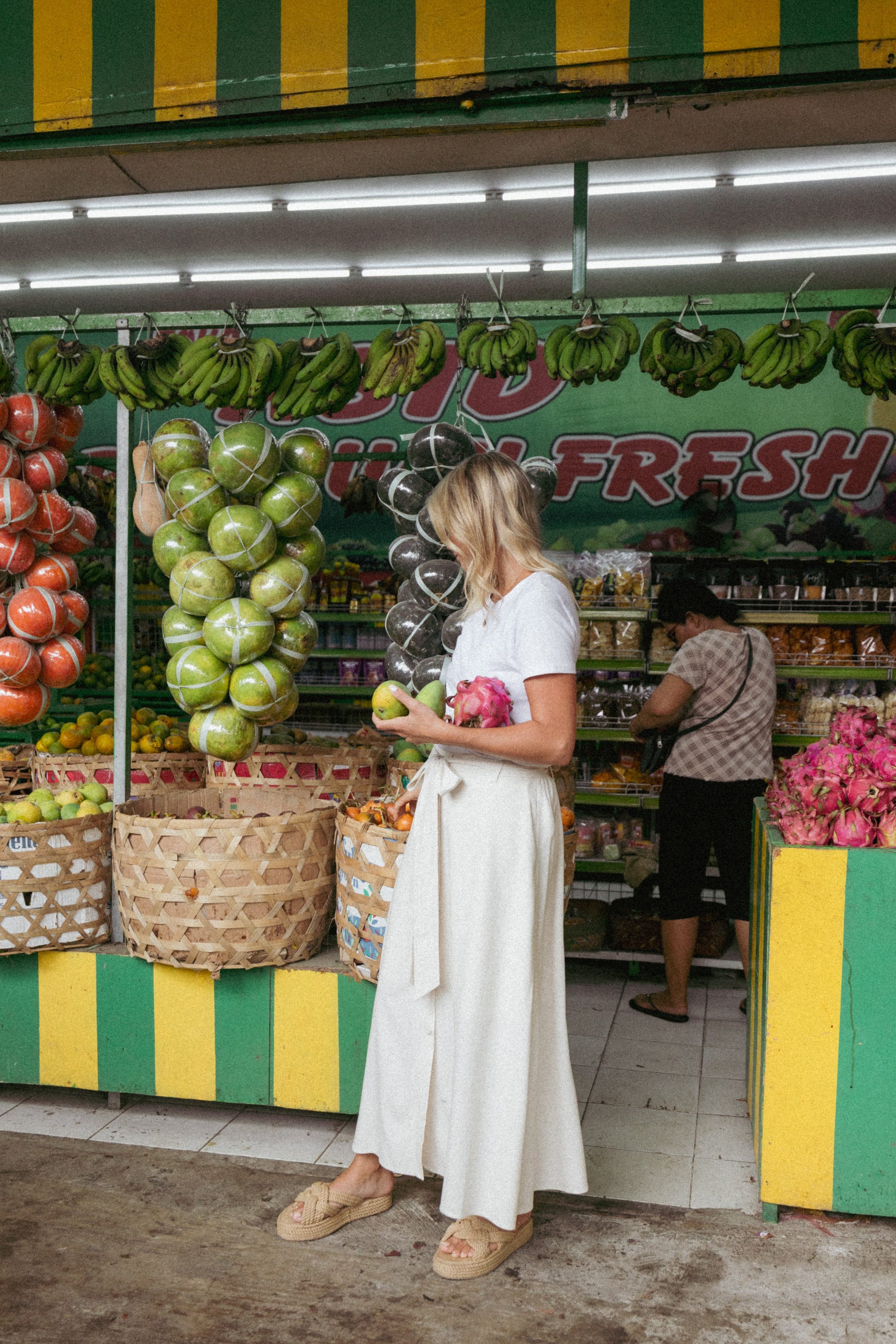 XanderTieWaistMidiSkirt-Oatmeal-ShellNecklace-Gold-1-2