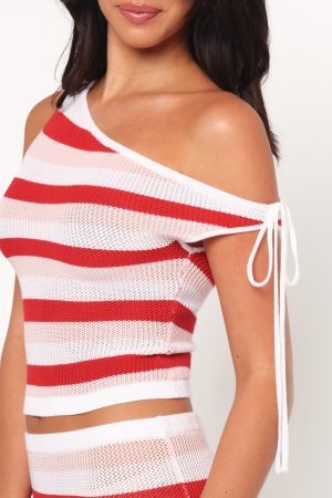 Zyon Top – Red Multi