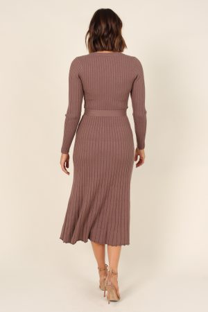 Reigan Dress – Mocha