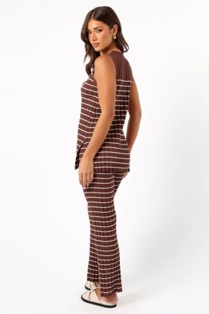 Saralynn Knitted Set – Brown Beige