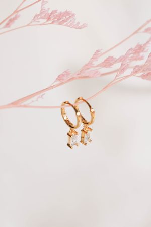 Sadie Drop Earrings – Gold