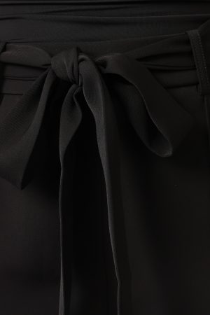 Averie Pant – Black