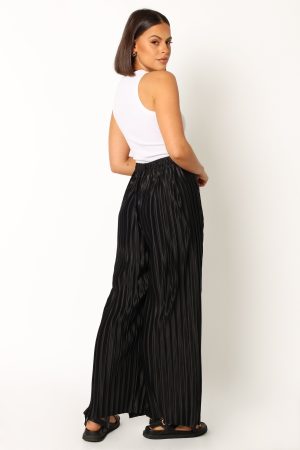Sasha Pleated Pants – Black
