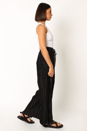 Sasha Pleated Pants – Black