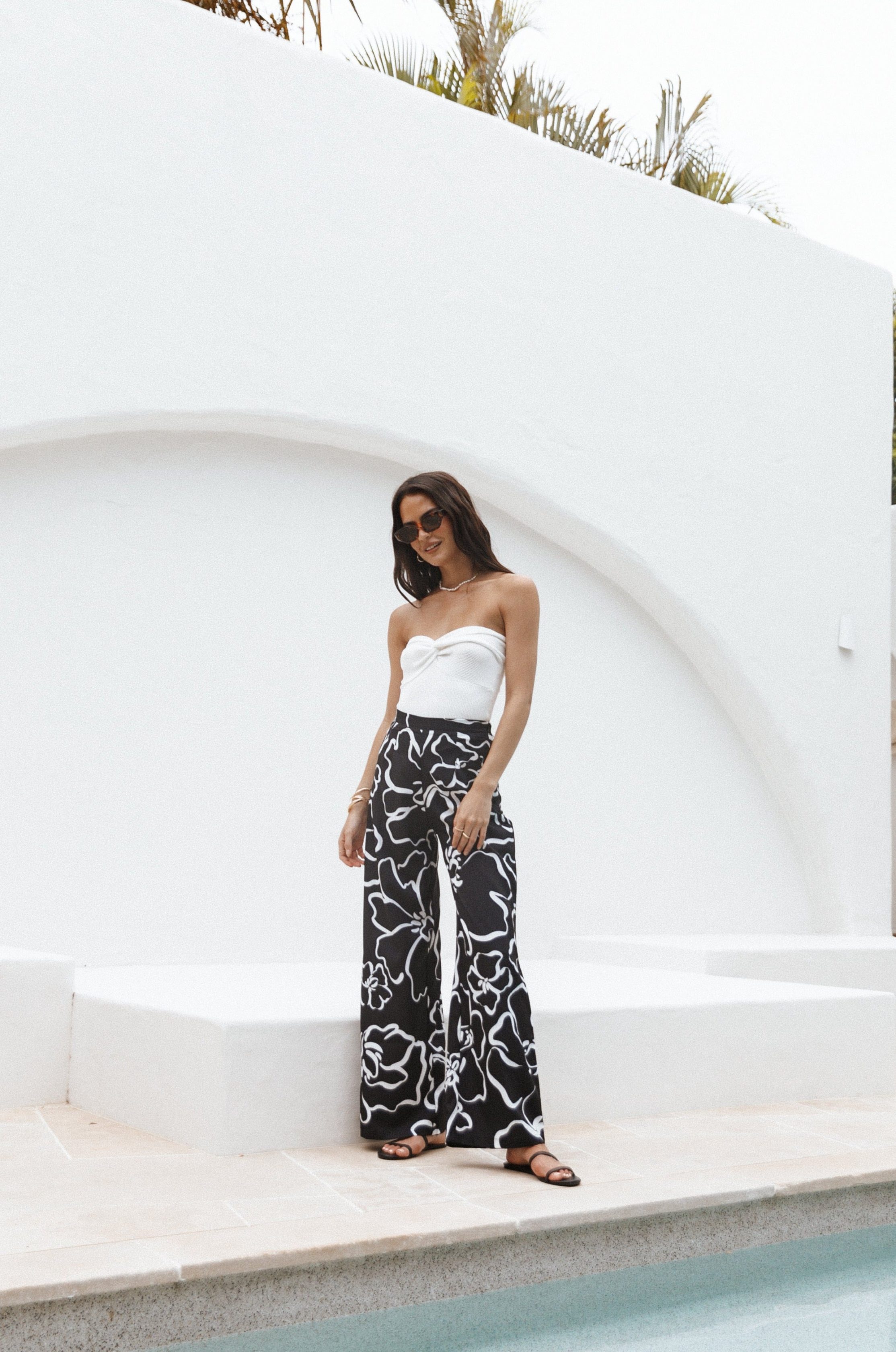 petal-and-pup-usa-bottoms-york-pant-white-black-floral-33208372920497