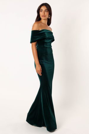Adair Off Shoulder Maxi Dress – Emerald Green