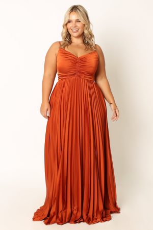 Naira Pleated Maxi Dress – Sunset Orange