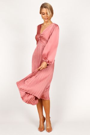 Noelle Twist Front Pleated Midi Dress – Blush