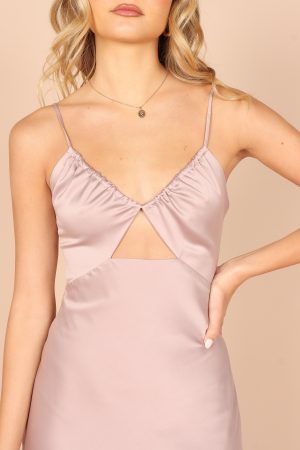 Poppy Cut Out Midi Dress – Lilac