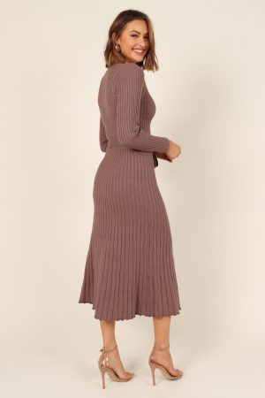Reigan Dress – Mocha