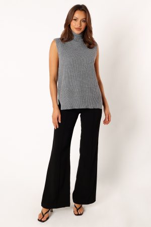Celaena Turtleneck Sleeveless Sweater – Grey