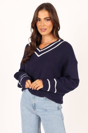 Leanna Vneck Knit Sweater – Navy