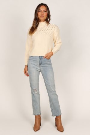 Mia Textured Shoulder Knit Sweater – Cream