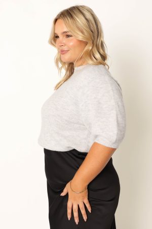 Noah Knit Sweater – Light Heather Grey