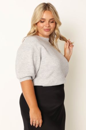 Noah Knit Sweater – Light Heather Grey