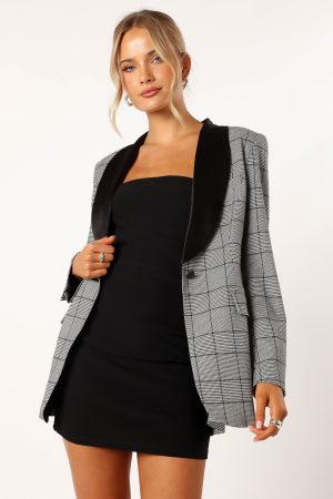 Veronica Contrast Lapel Blazer – Grey