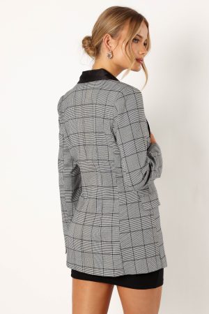 Veronica Contrast Lapel Blazer – Grey