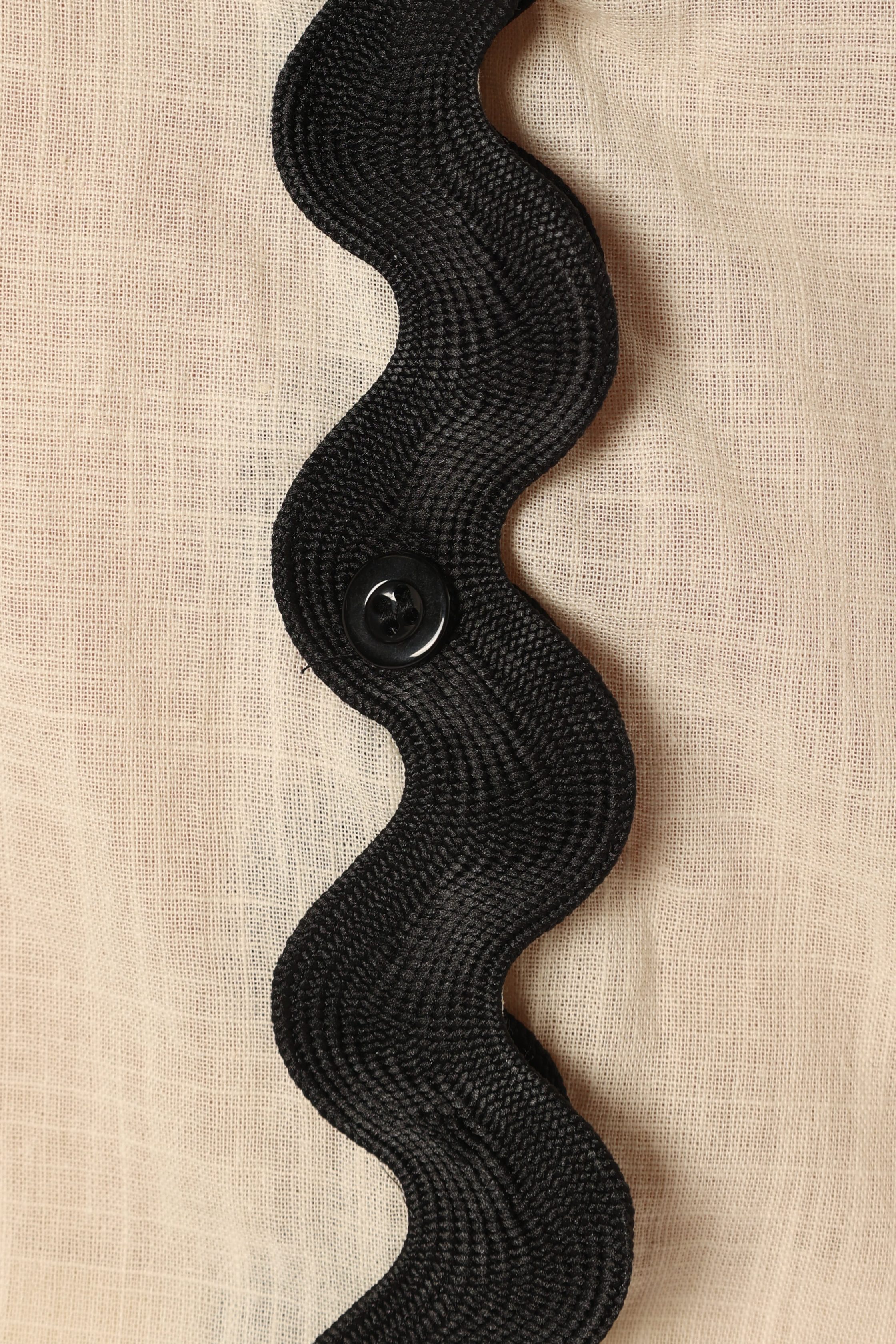 petal-and-pup-usa-sets-wilson-short-set-cream-black-34482423824561