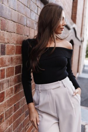 Aleena Knit Top – Black