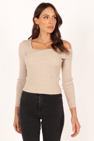 Aleena Knit Top – Oatmeal