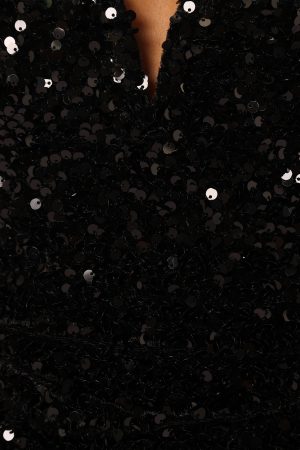 Clover Sweetheart Sequin Top – Black