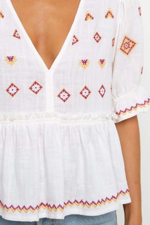 Dawston Top – White