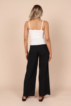 Gemma V Neck Tank Top – Ivory