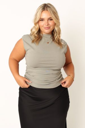 Nissa Top – Olive